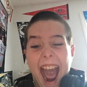 Meet your Posher, Geno